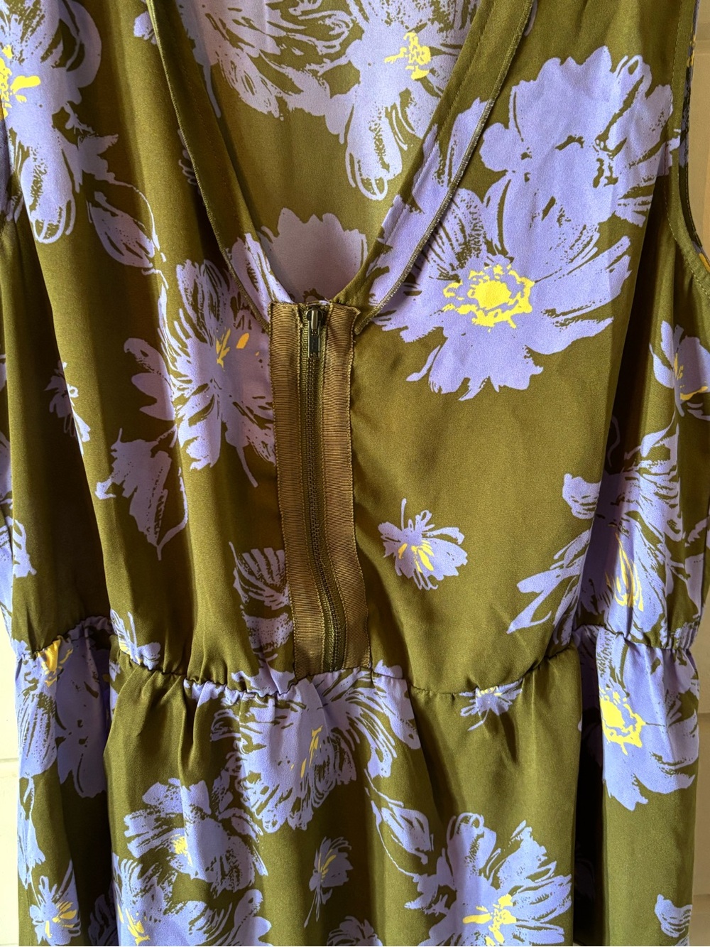 CAbi Olive Top with Lavender Floral Print Sleeveless Peplum - Picture 3 of 3